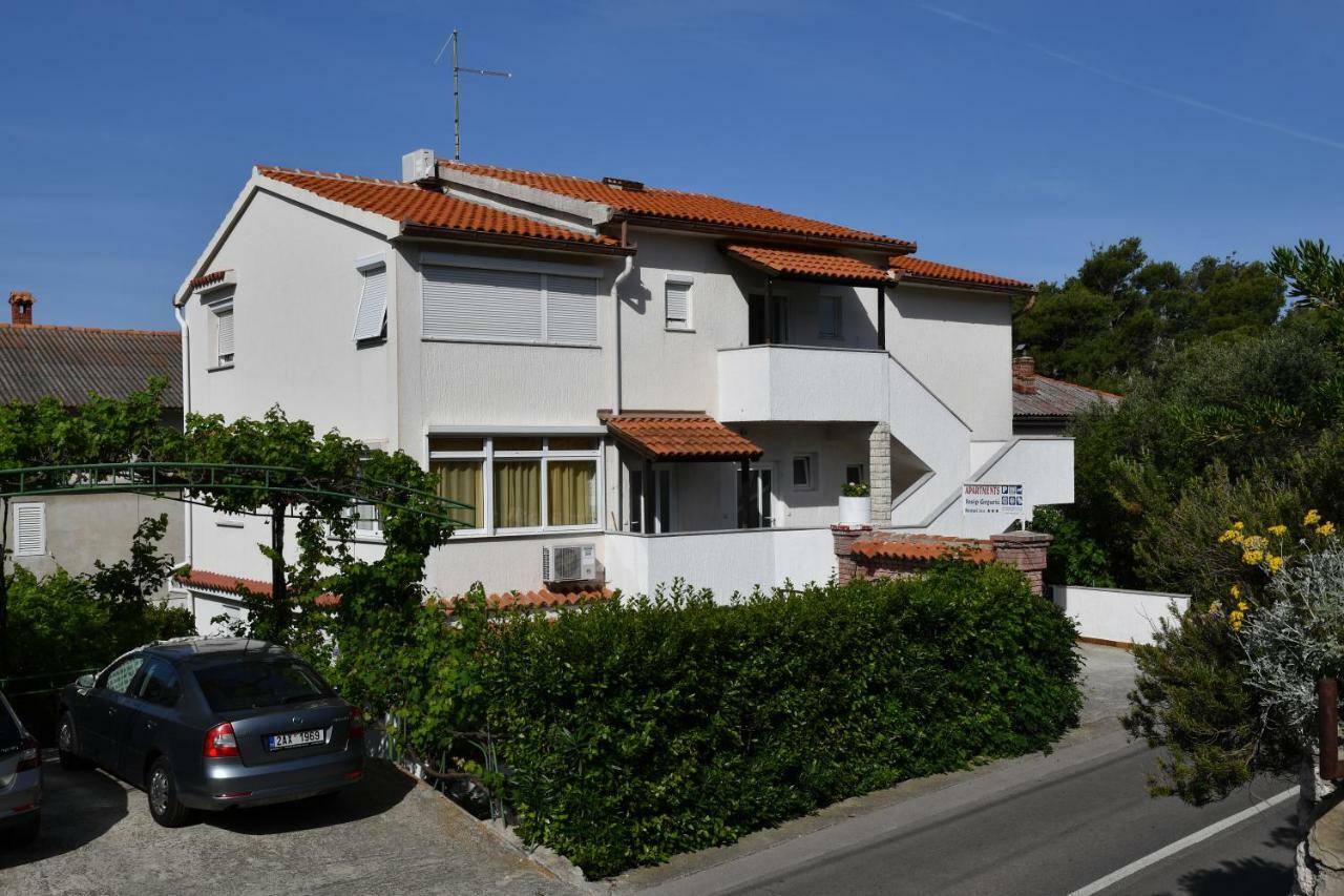 Apartments Josip راب المظهر الخارجي الصورة