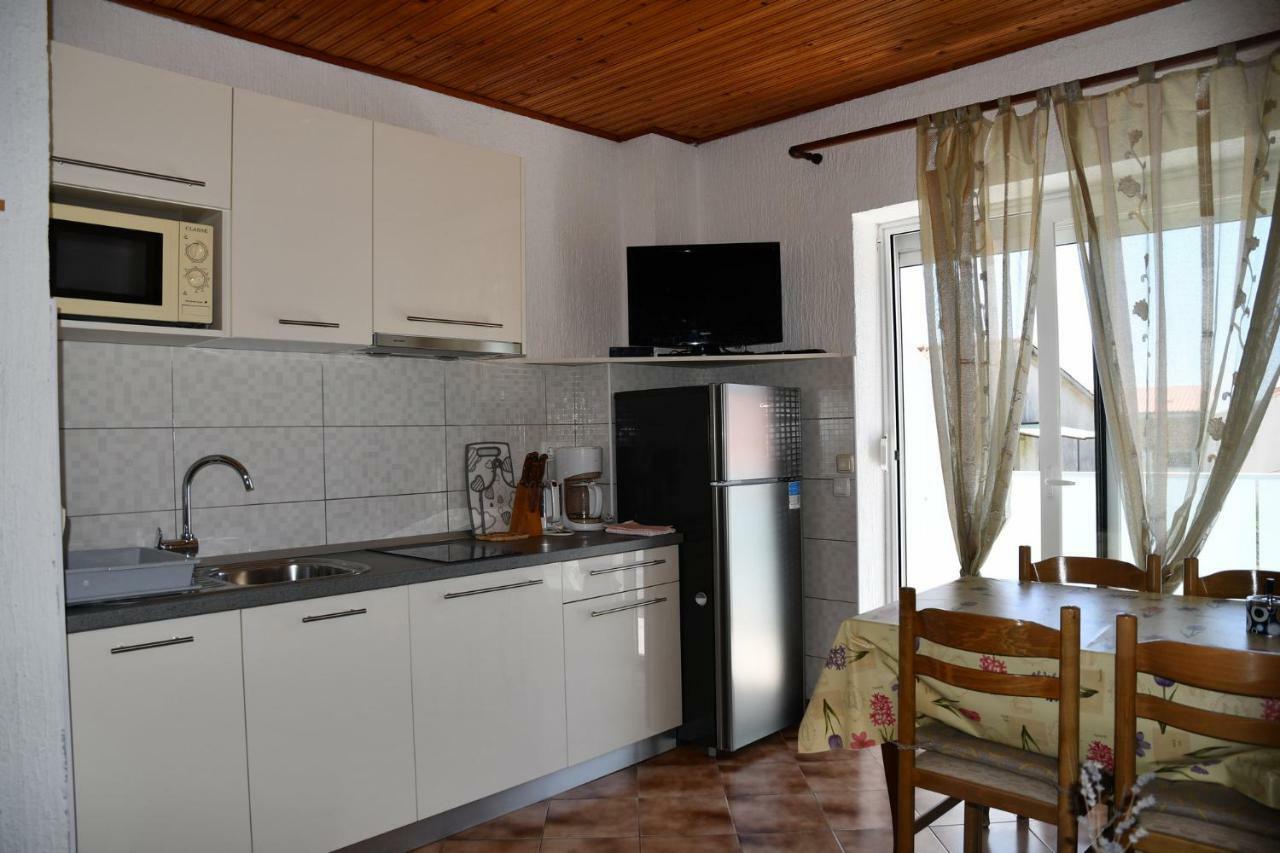 Apartments Josip راب المظهر الخارجي الصورة