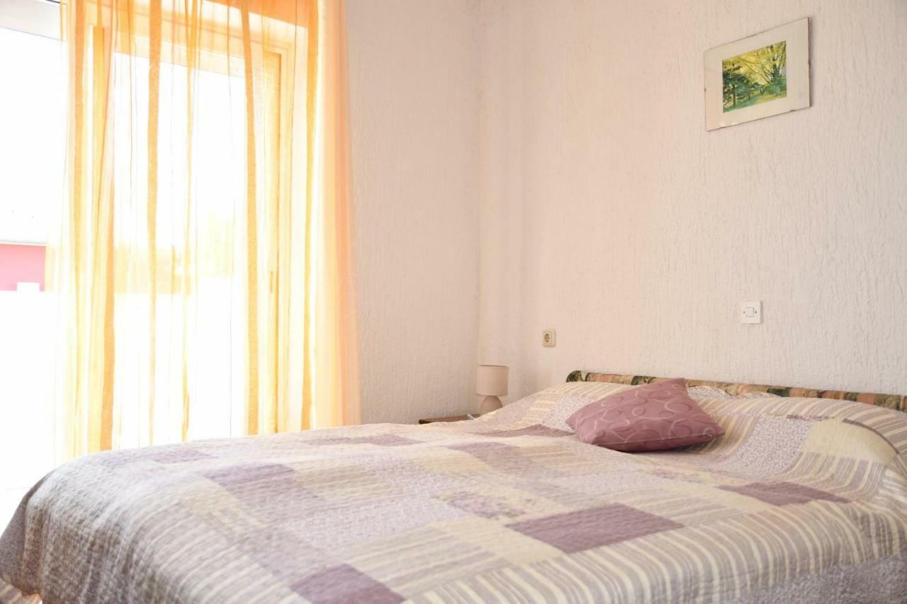 Apartments Josip راب المظهر الخارجي الصورة