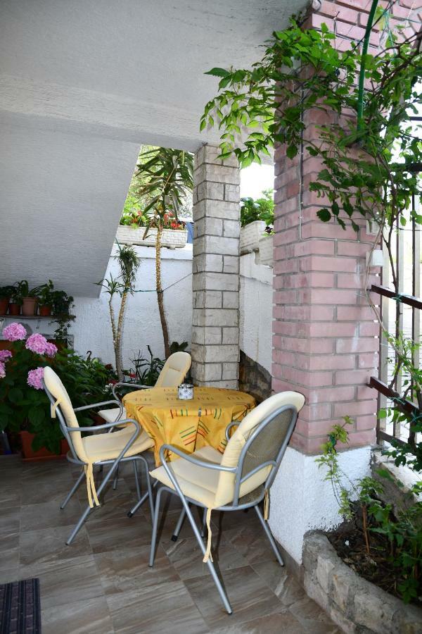 Apartments Josip راب المظهر الخارجي الصورة